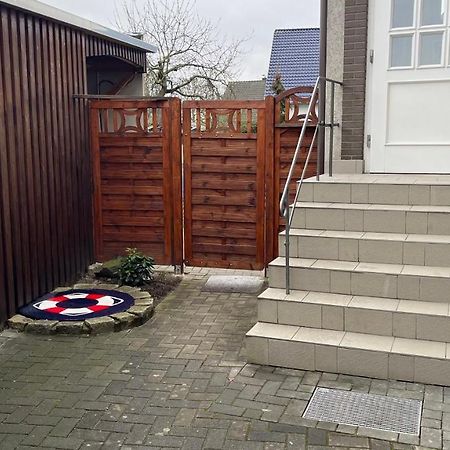 Ferienwohnung Mit Warnowblick Rostock Exterior photo