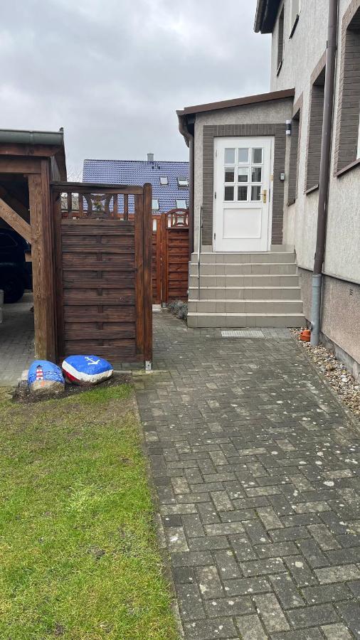 Ferienwohnung Mit Warnowblick Rostock Exterior photo